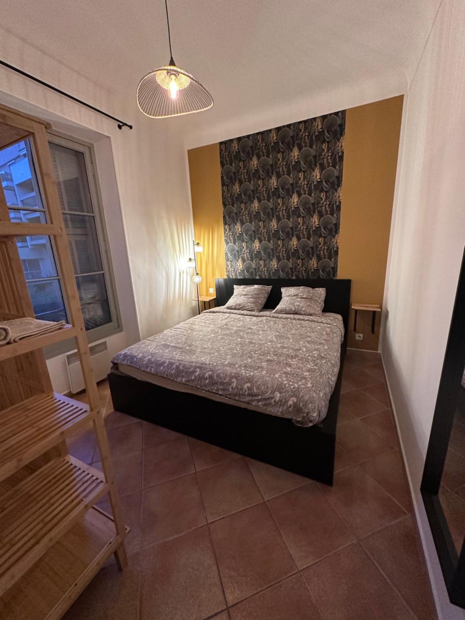 Villarey Home - Central Apartment In Menton Bagian luar foto