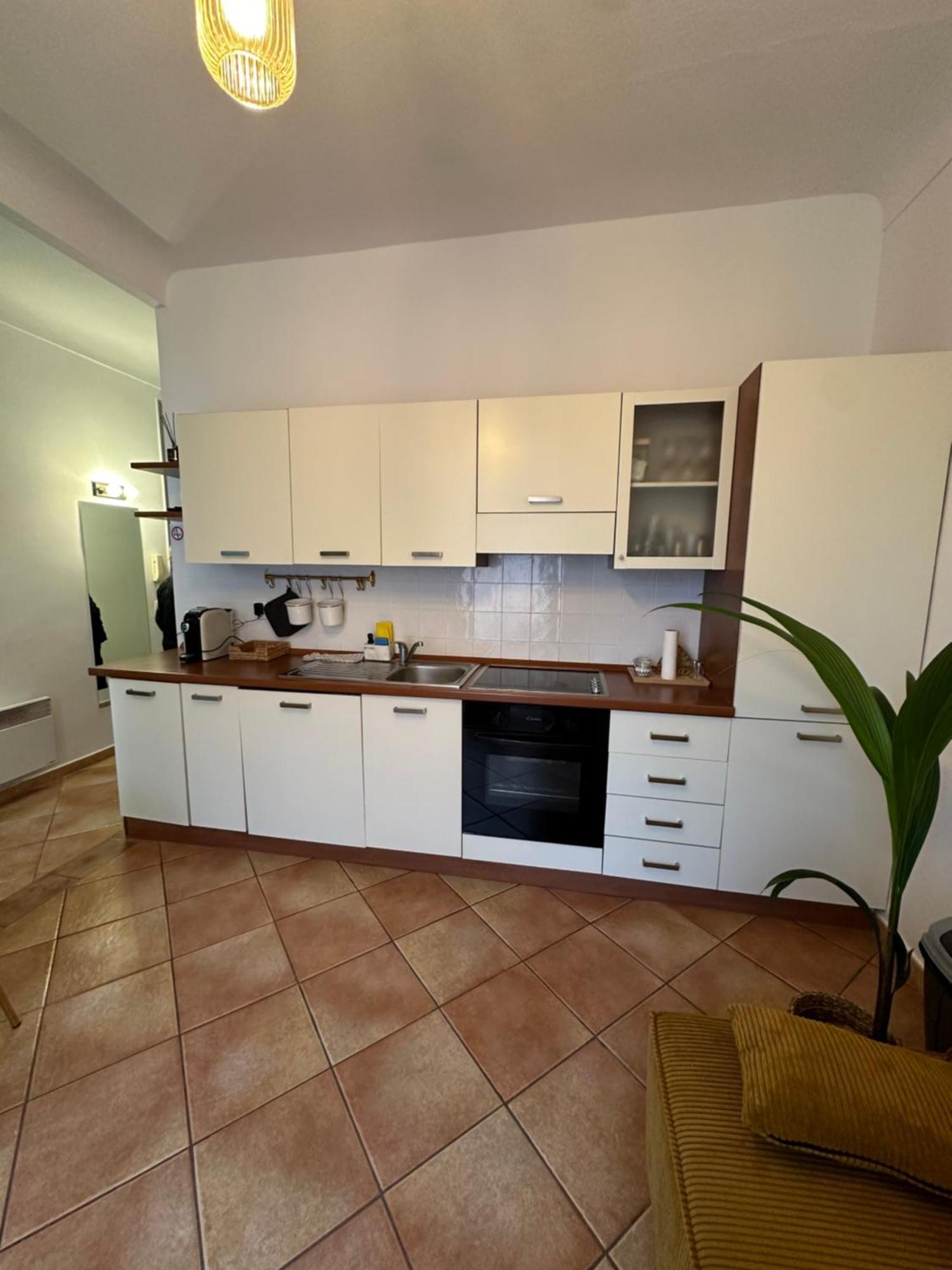 Villarey Home - Central Apartment In Menton Bagian luar foto